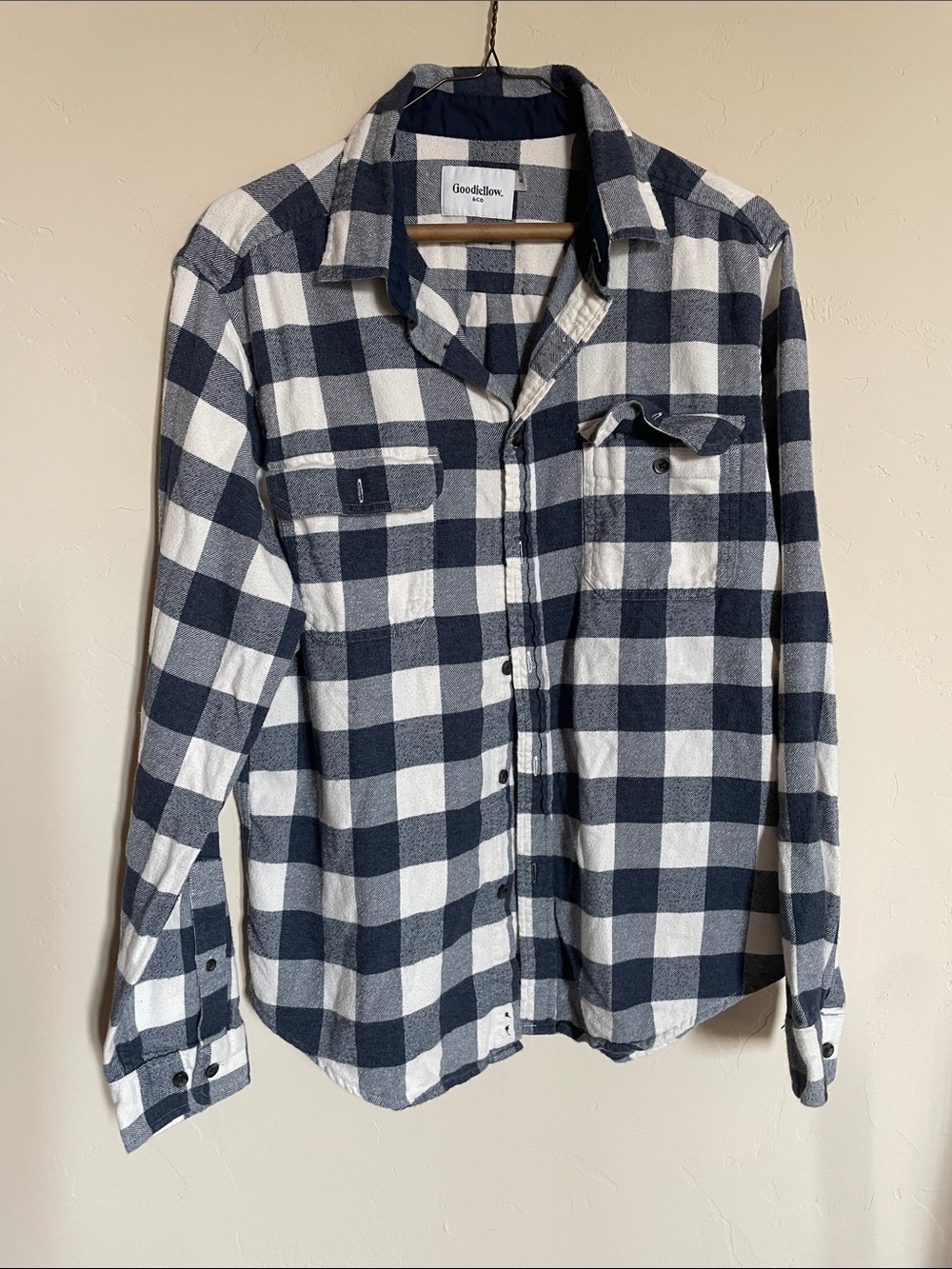 Goodfellow & Co black  and White Plaid Button-Down Shirt